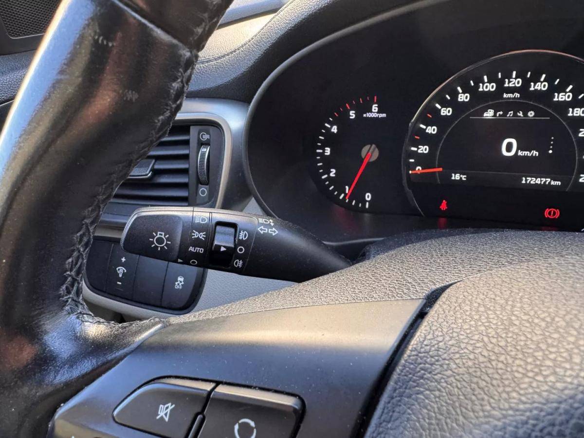 kia-sorento-2015-diesel-2199cc
