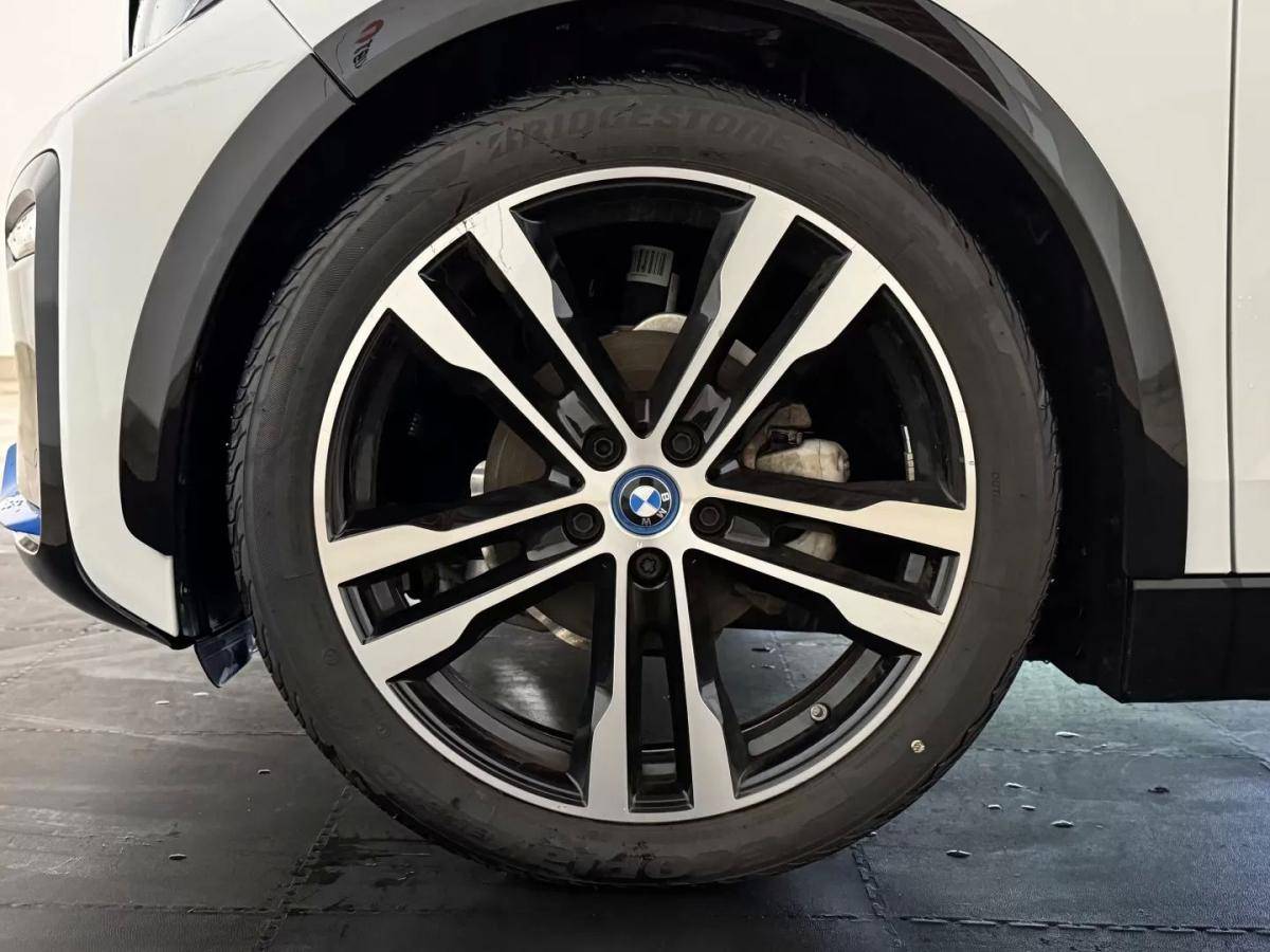 bmw-i3-2020-eletrico-200cc