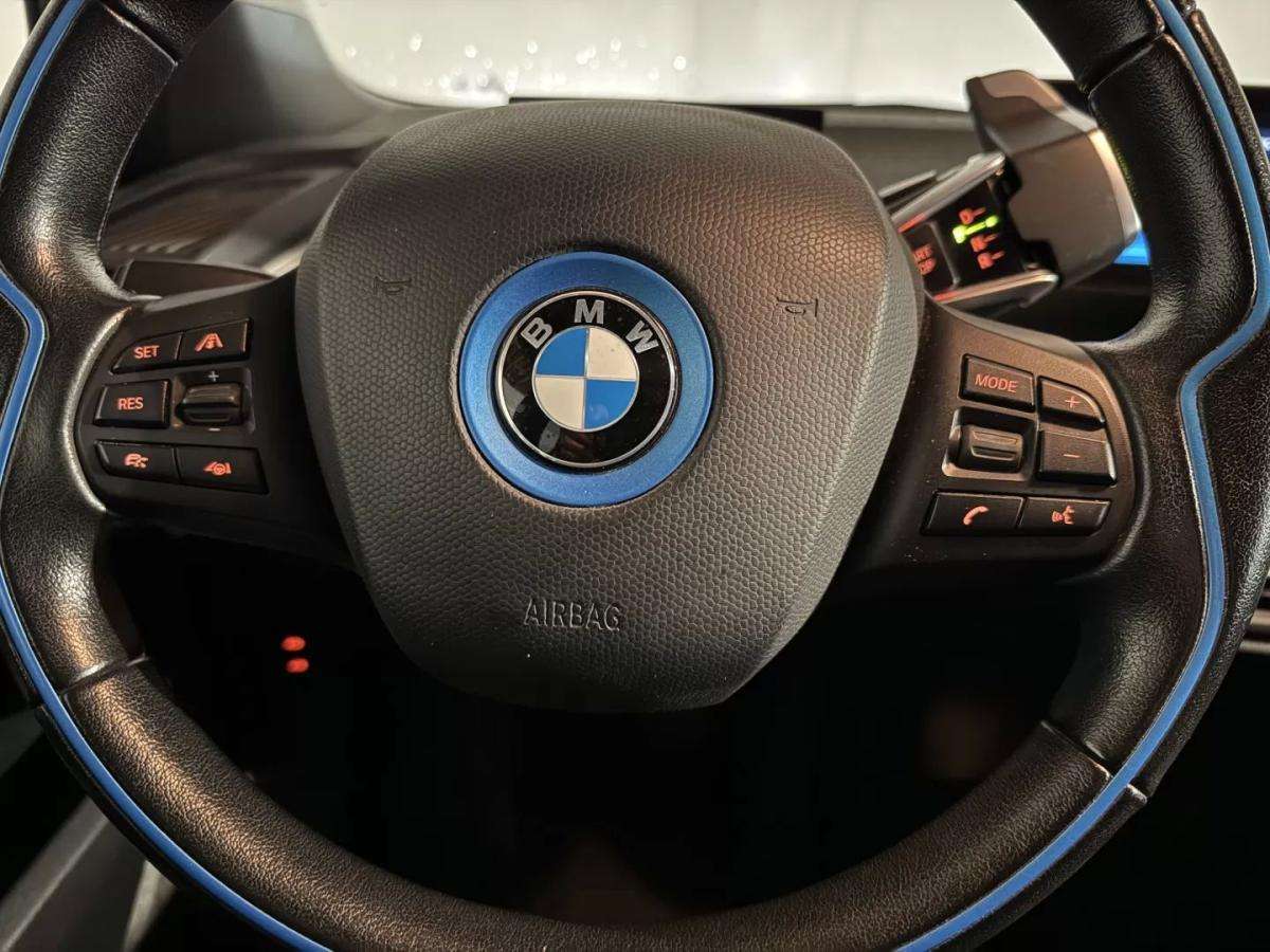 bmw-i3-2020-eletrico-200cc