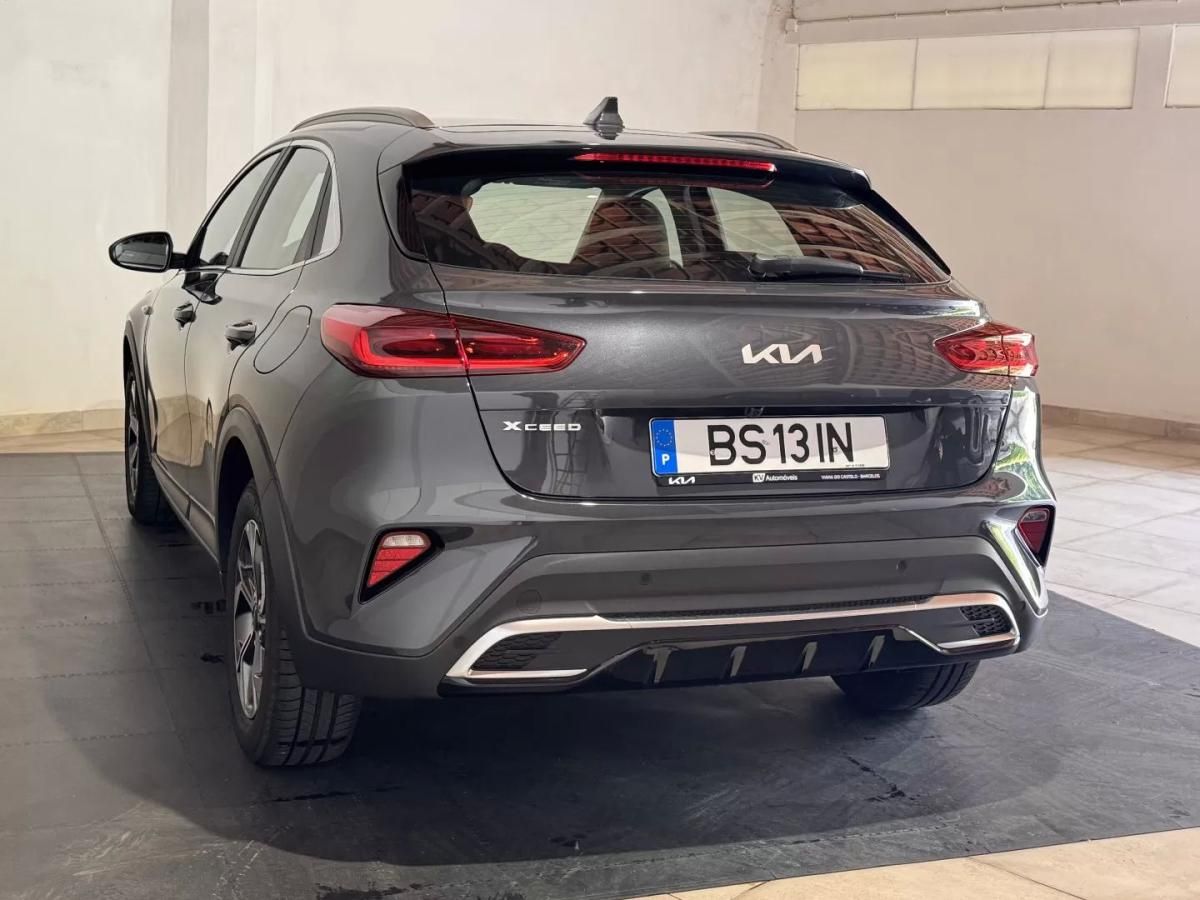 kia-xceed-2025-gasolina-998cc