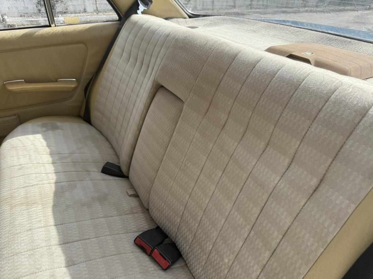 mercedes-benz-w123-240-d-lwb-1980-diesel-2404cc