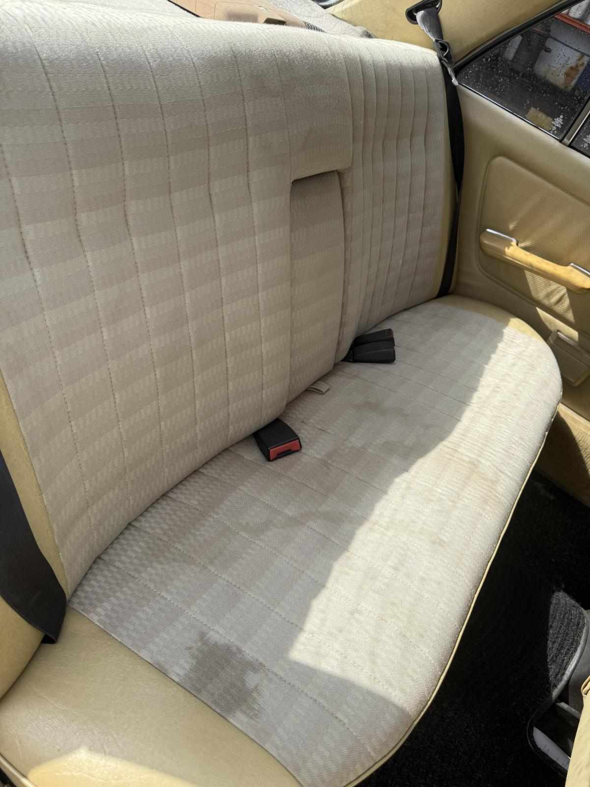 mercedes-benz-w123-240-d-lwb-1980-diesel-2404cc