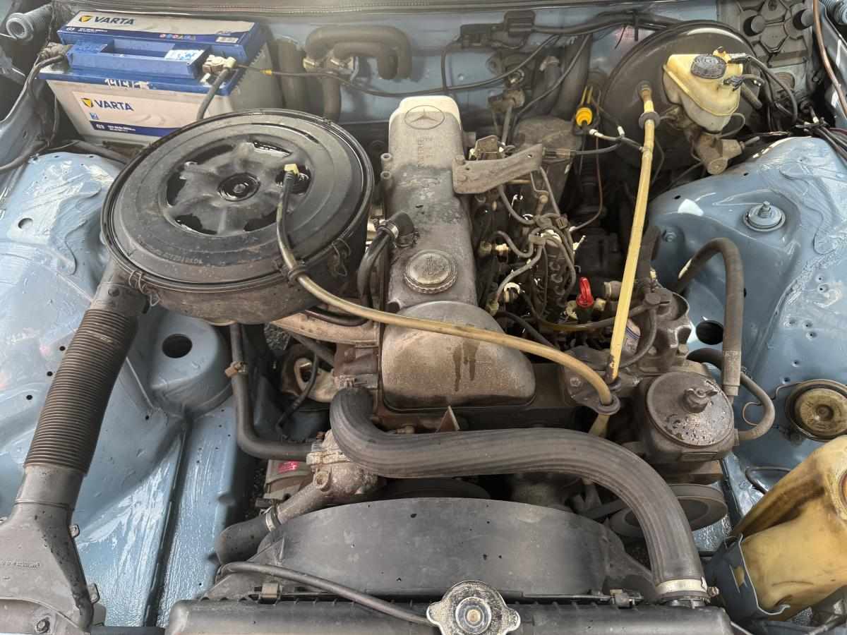mercedes-benz-w123-240-d-lwb-1980-diesel-2404cc