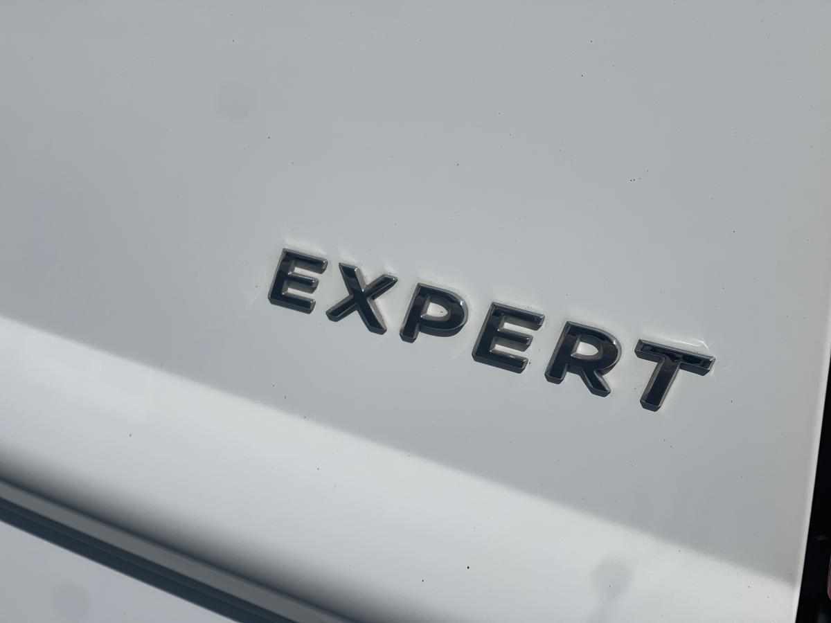 peugeot-expert-2-0-hdi-2015-diesel-1997cc