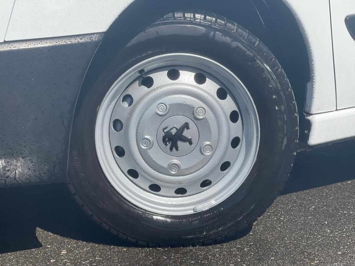 peugeot-expert-2-0-hdi-2015-diesel-1997cc