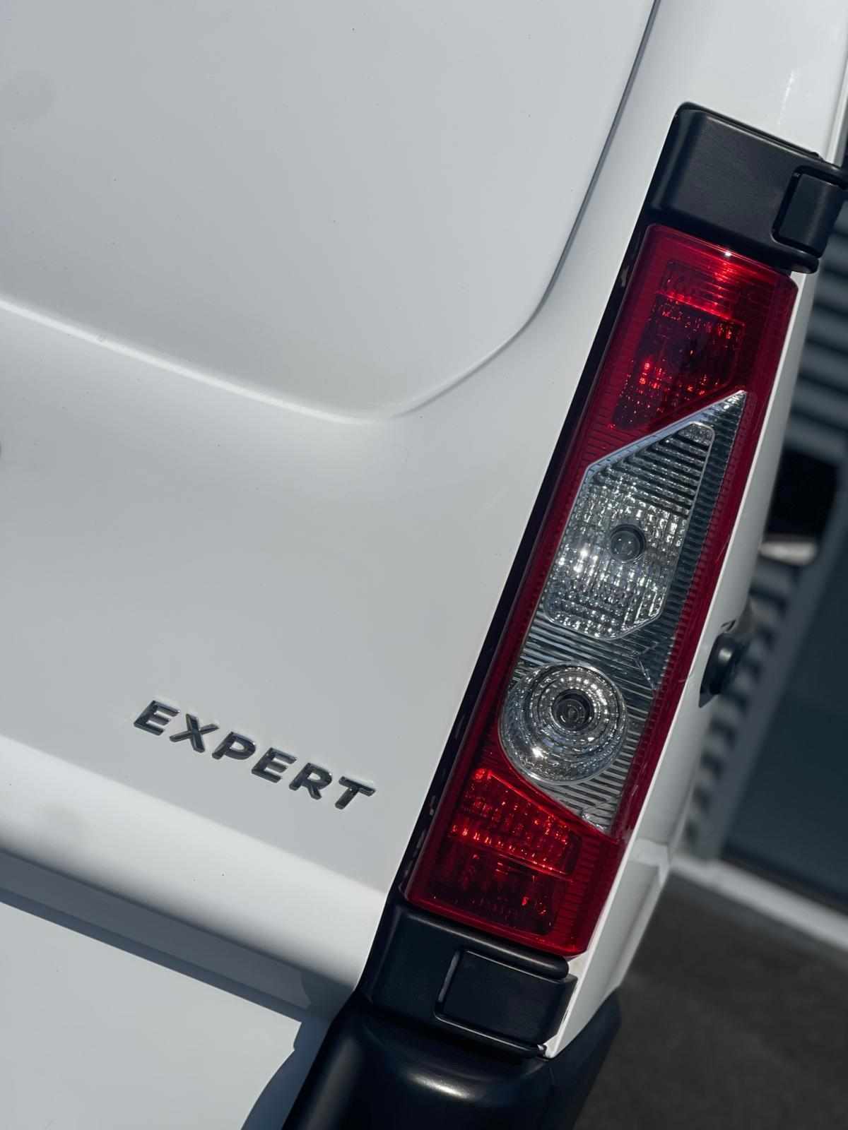 peugeot-expert-2-0-hdi-2015-diesel-1997cc