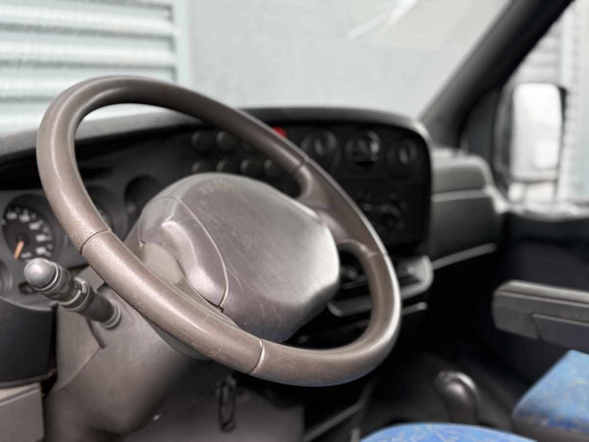 iveco-daily-2-8-145cv-2004-diesel-2800cc