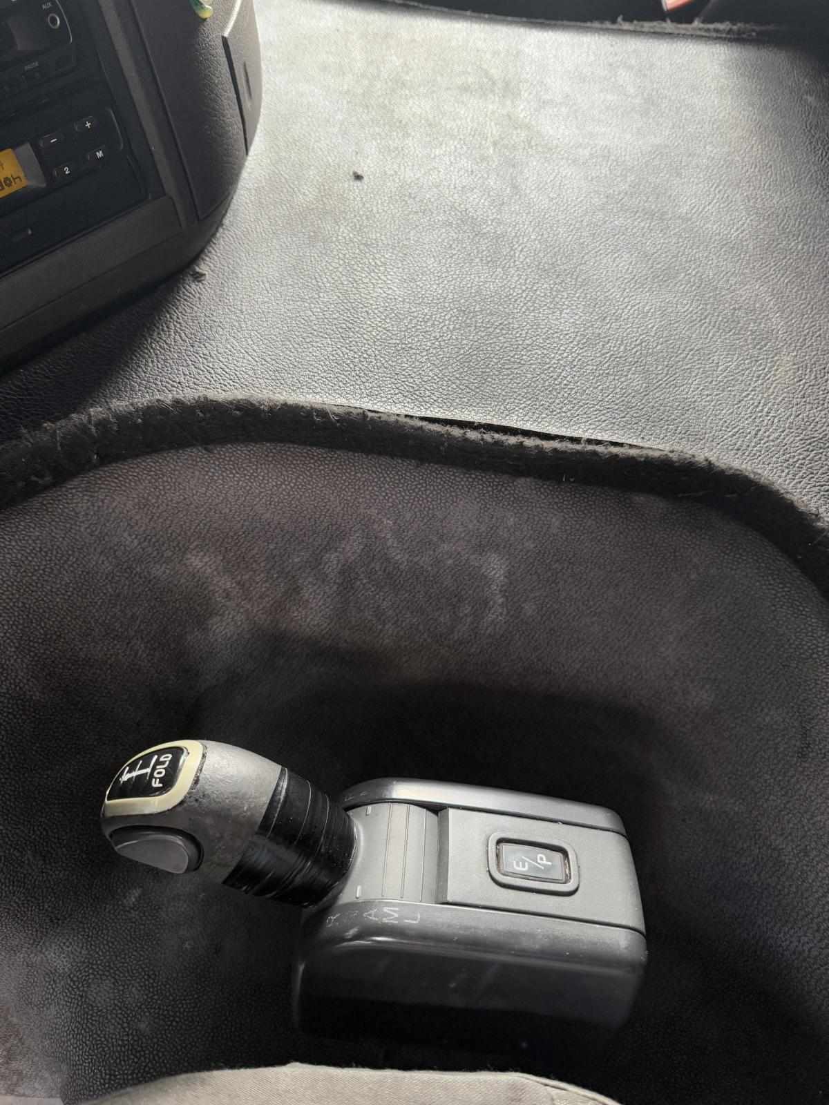 volvo-440-2005-diesel-10000cc