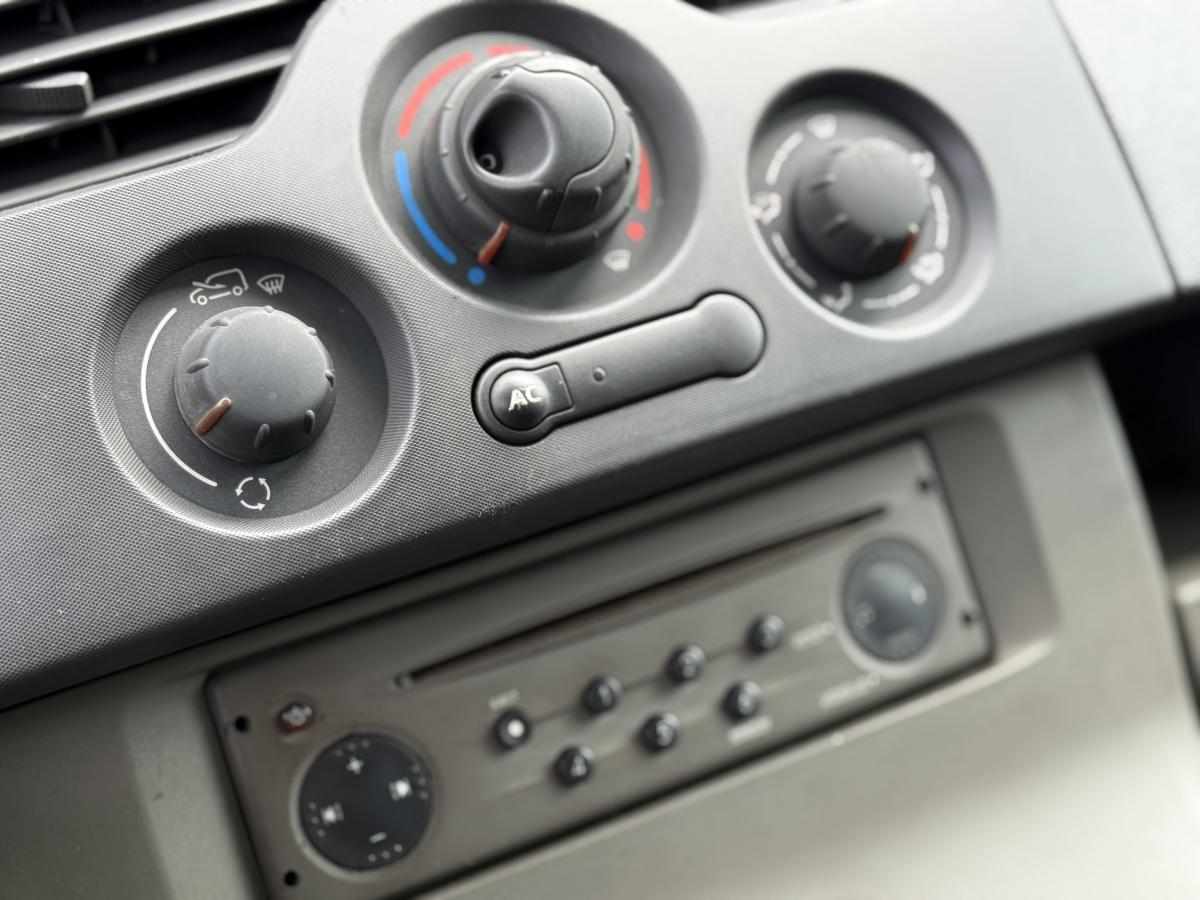 renault-kangoo-1-5-dci-2009-diesel-1461cc
