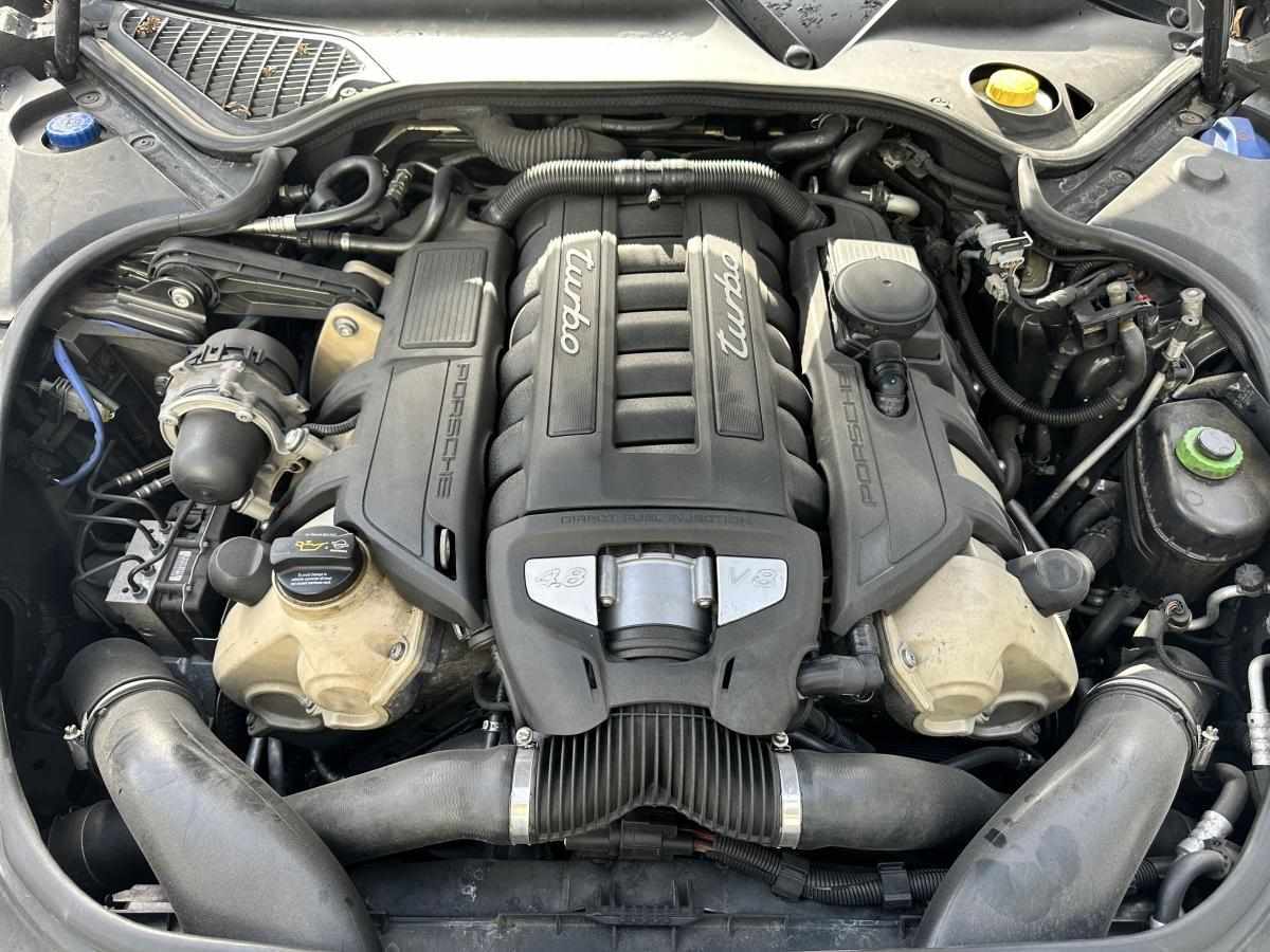 porsche-panamera-turbo-4-8-2010-gasolina-4800cc