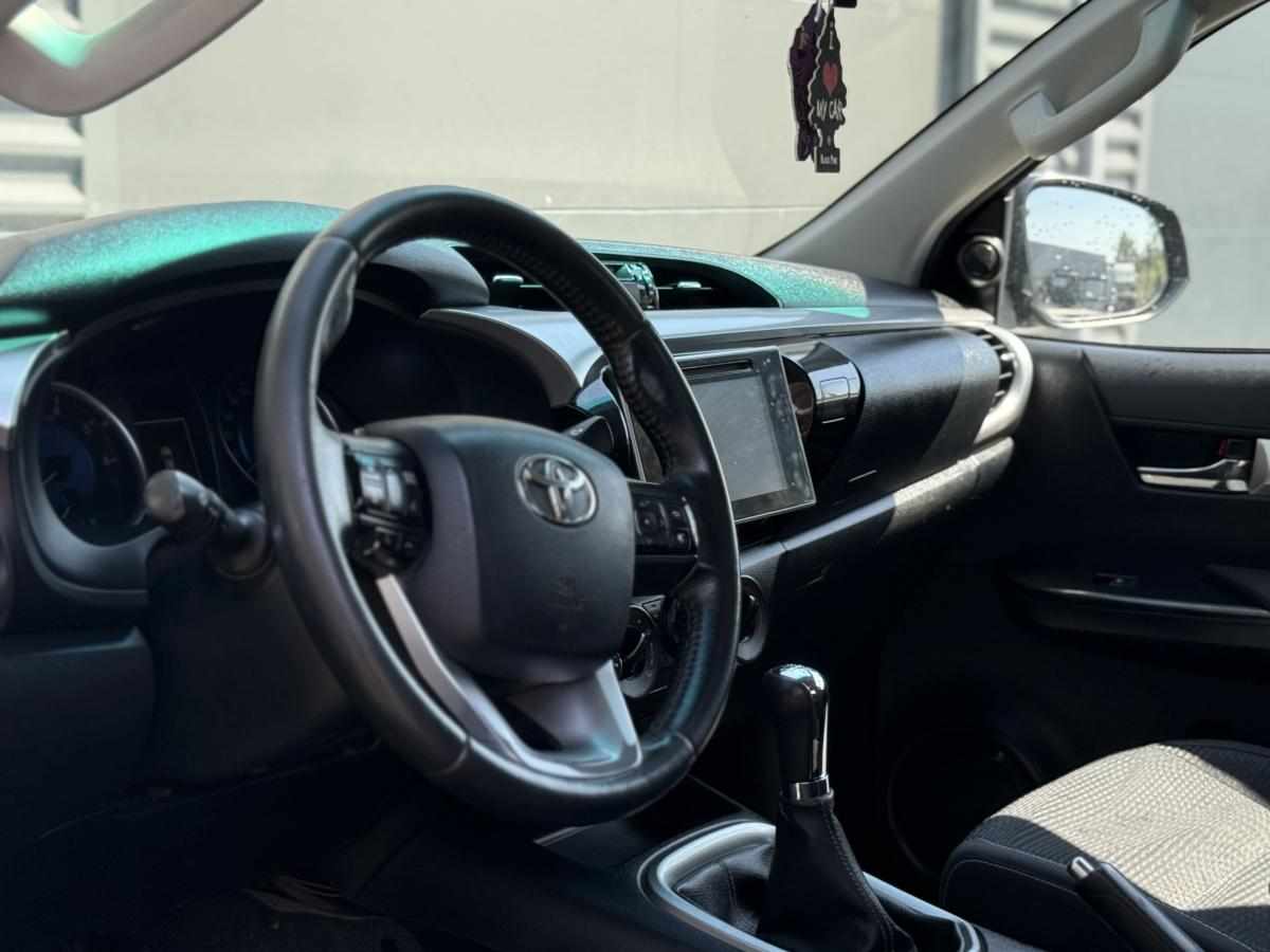 toyota-hilux-2-4-2016-diesel-2393cc