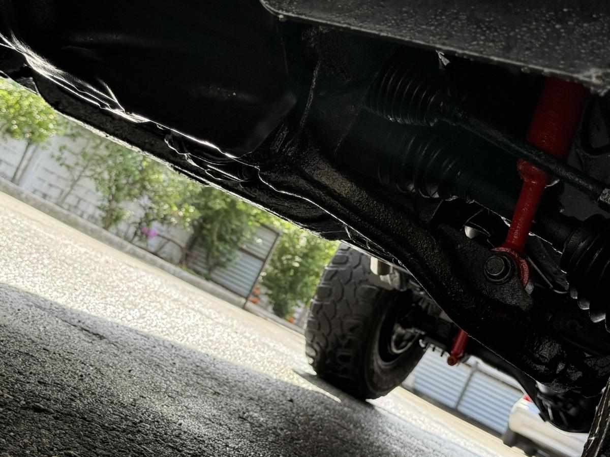 toyota-hilux-2-4-2016-diesel-2393cc