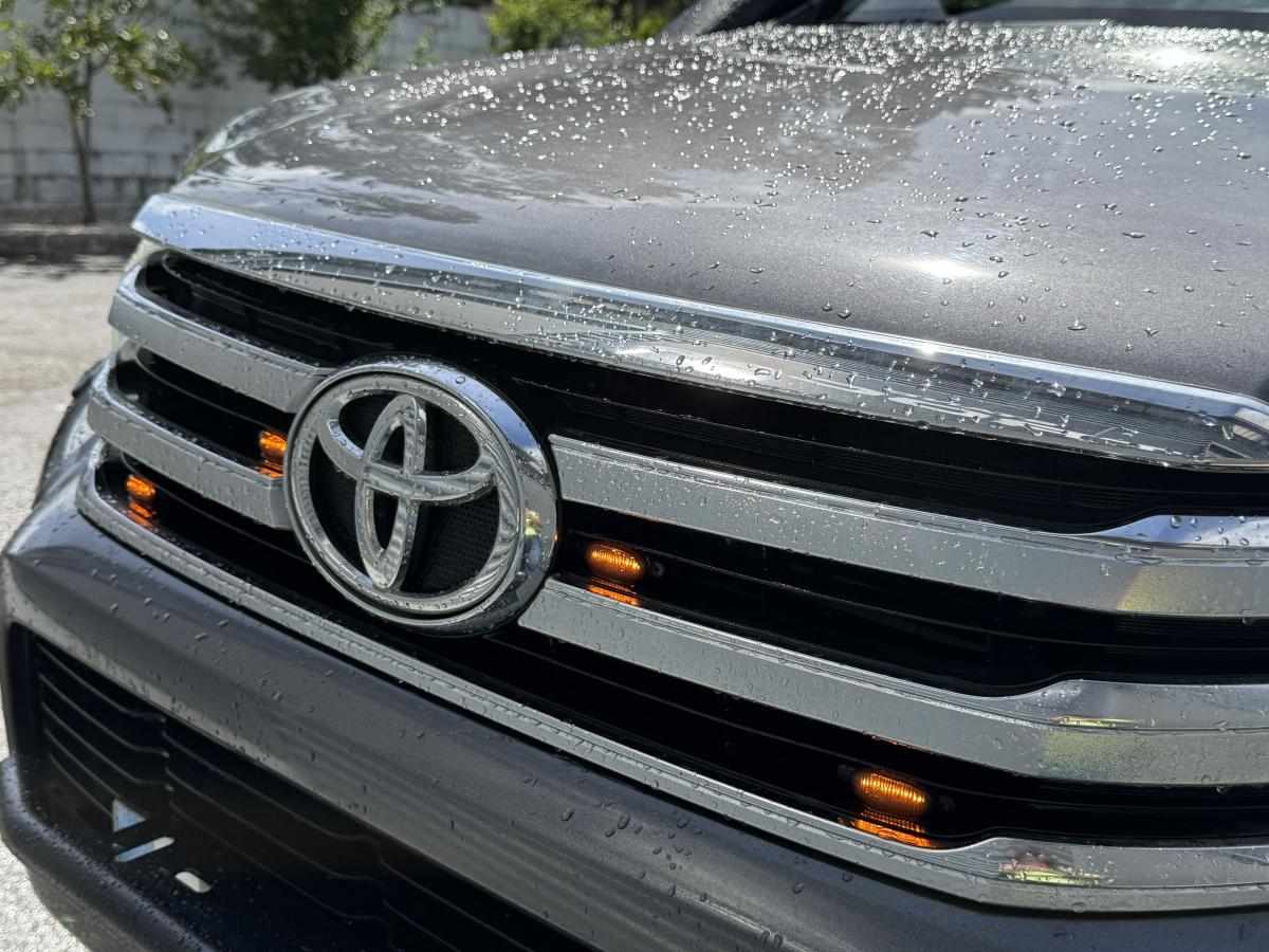 toyota-hilux-2-4-2016-diesel-2393cc