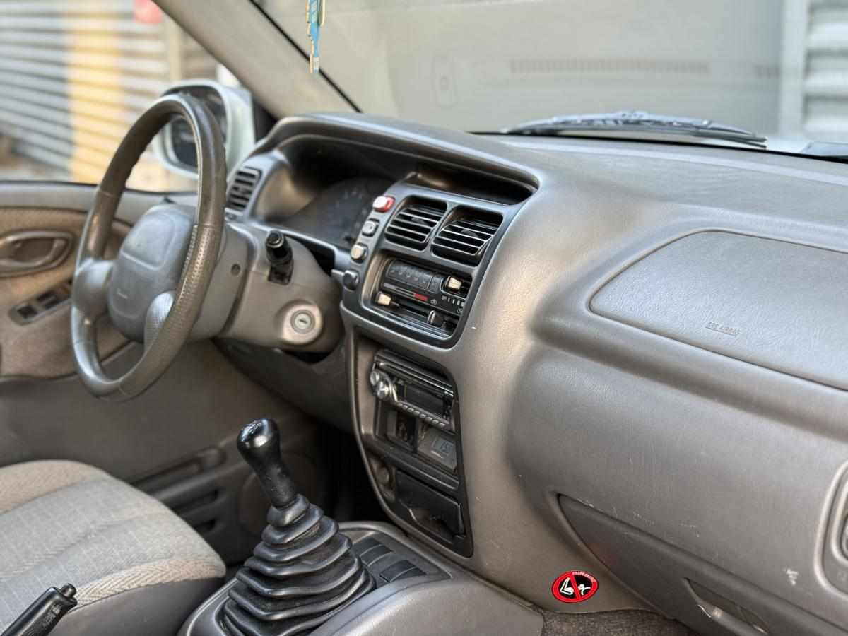 suzuki-grand-vitara-2-0-td-4wd-1998-diesel-1997cc