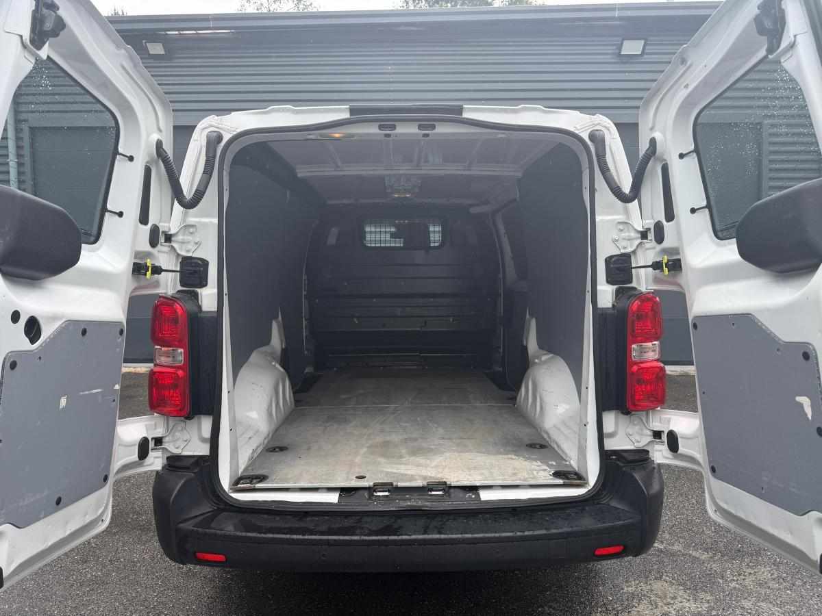 toyota-proace-2-0-144cv-2022-diesel-1997cc