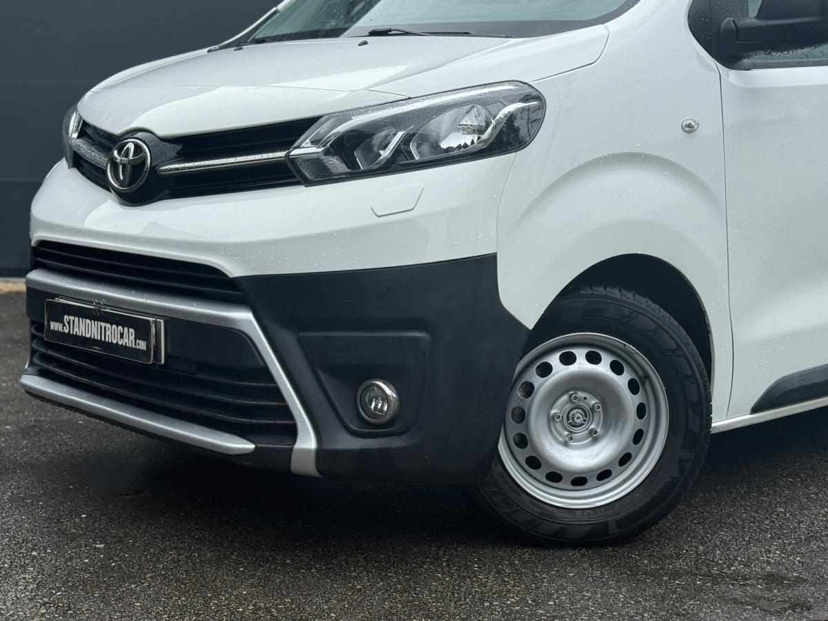 toyota-proace-2-0-144cv-2022-diesel-1997cc