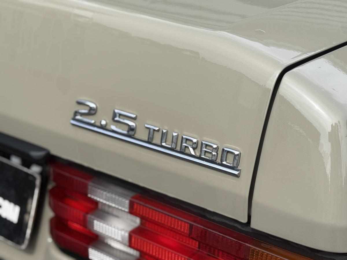 mercedes-benz-190-d-2-5-turbo-1988-diesel-2497cc