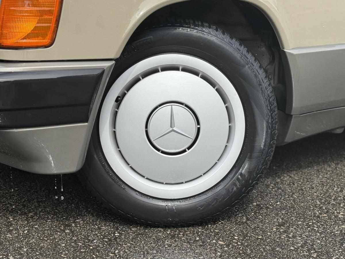 mercedes-benz-190-d-2-5-turbo-1988-diesel-2497cc