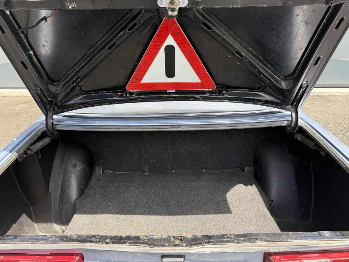mercedes-benz-w123-1976-diesel-3000cc