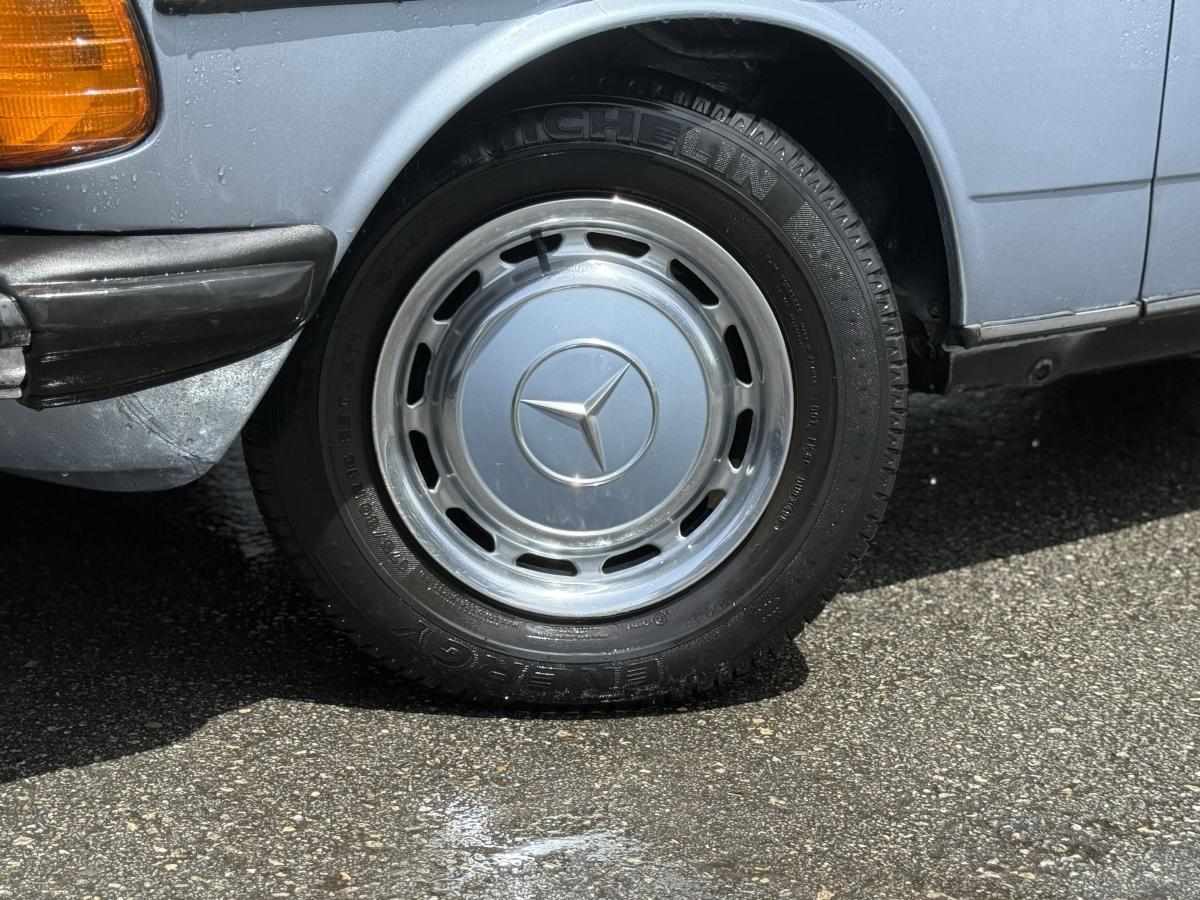 mercedes-benz-w123-1976-diesel-3000cc