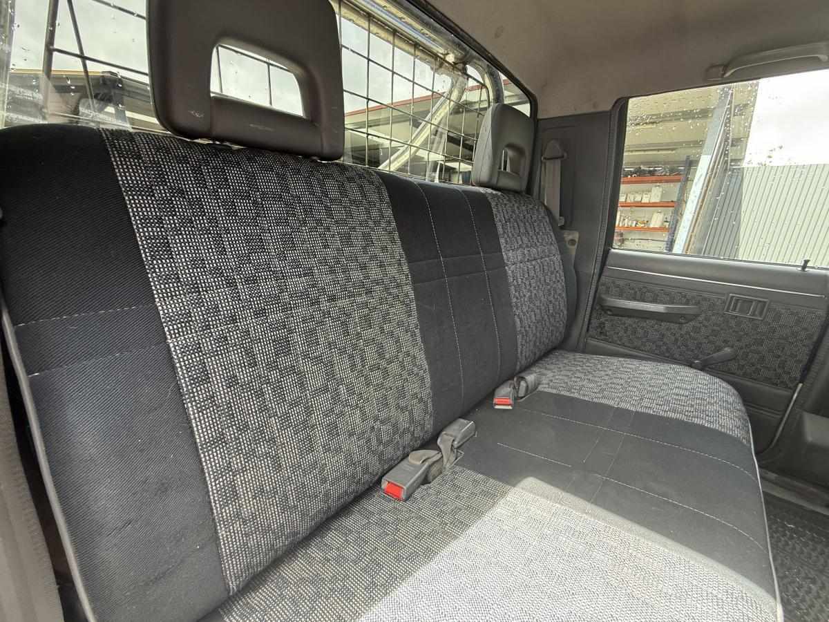 mitsubishi-l200-2-5-87cv-1996-diesel-2477cc