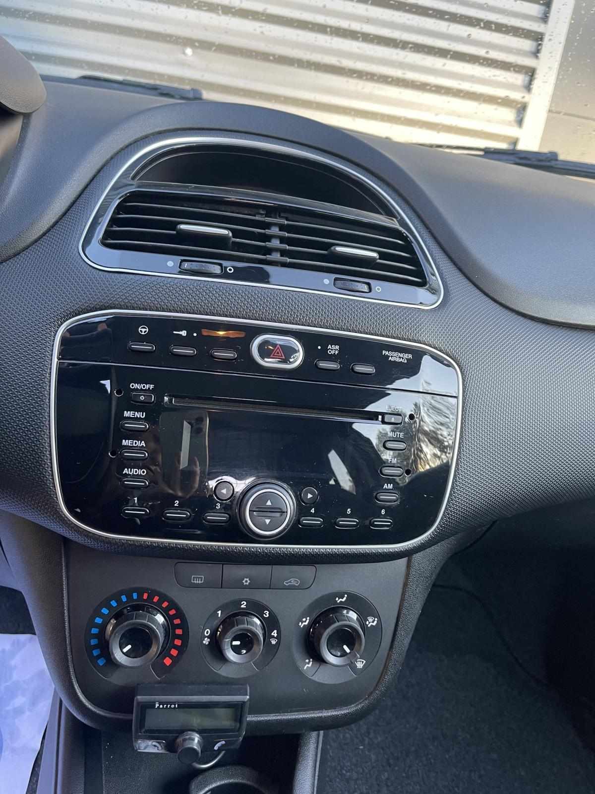 fiat-punto-1-3-jtd-2016-diesel-1300cc