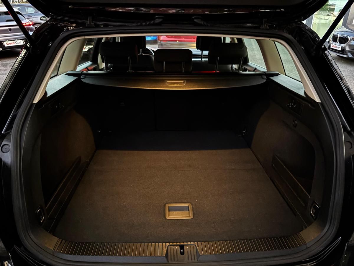 volkswagen-passat-variant-2018-diesel-1598cc