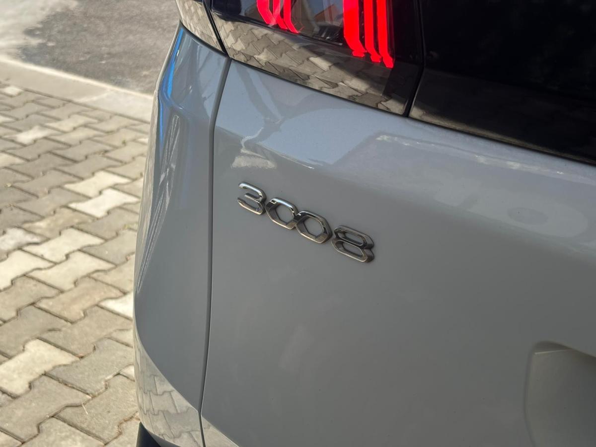peugeot-3008-2022-diesel-1499cc
