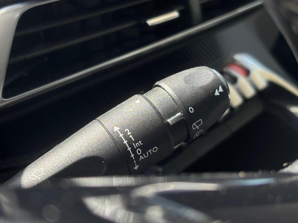 peugeot-3008-2022-diesel-1499cc