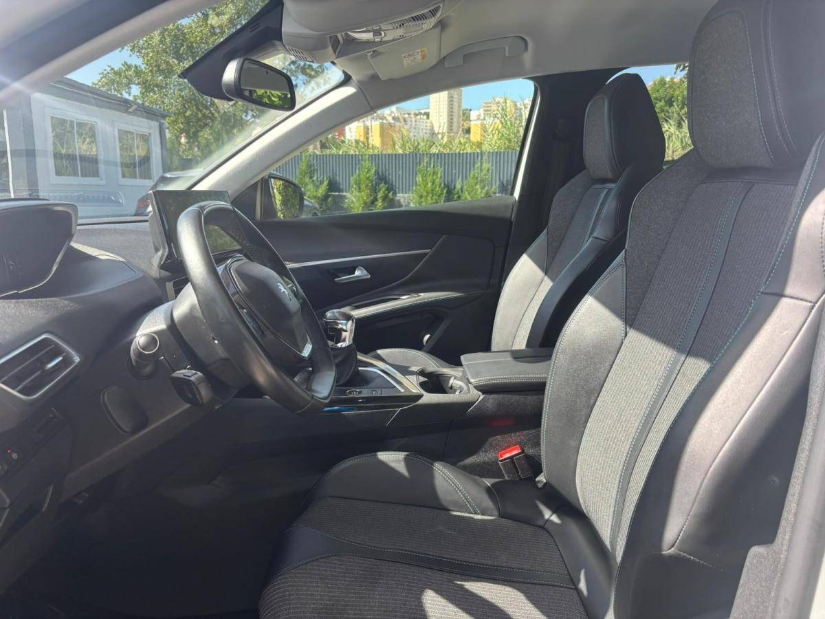 peugeot-3008-2022-diesel-1499cc