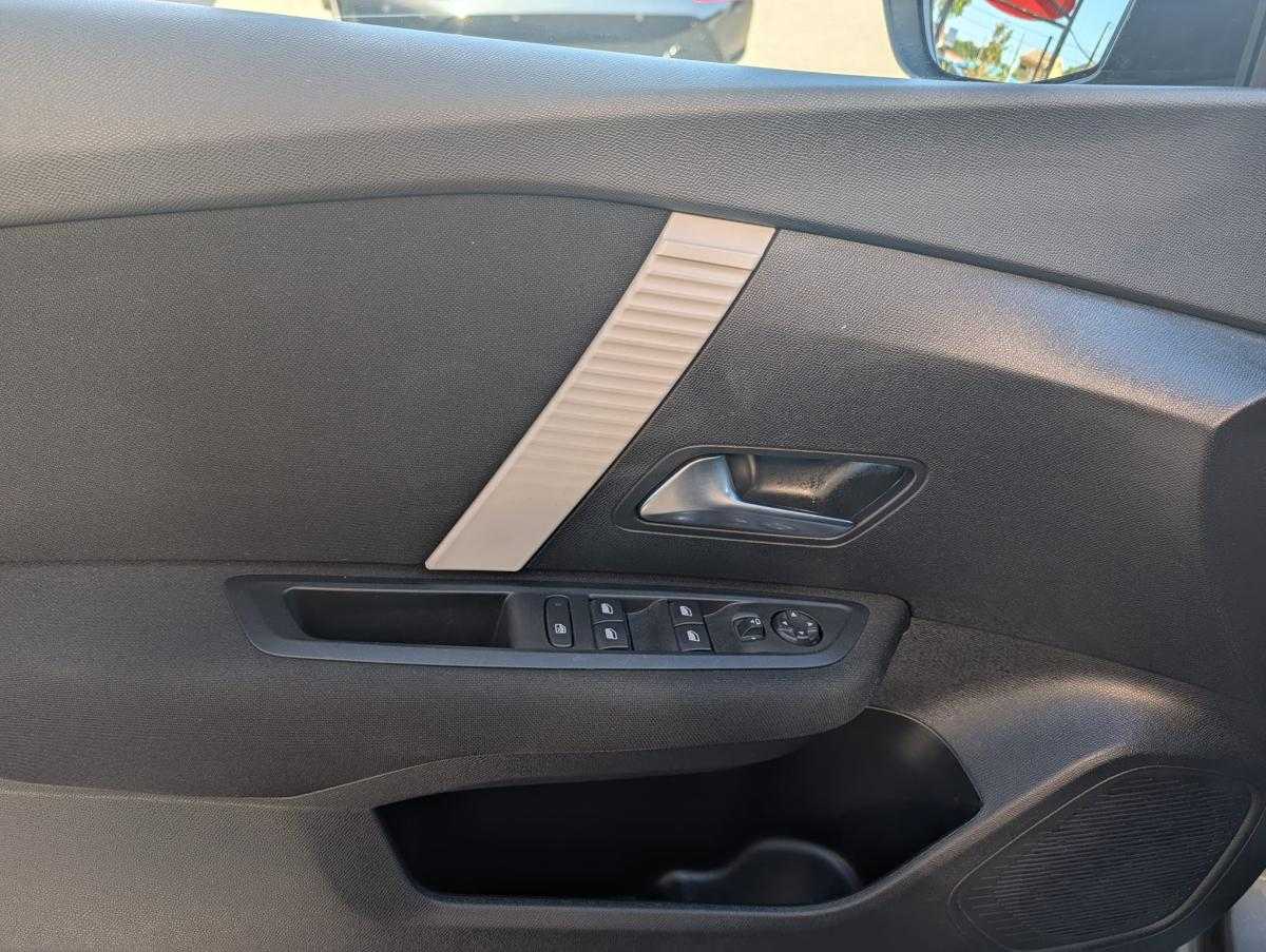 citroen-c4-2025-gasolina-1199cc