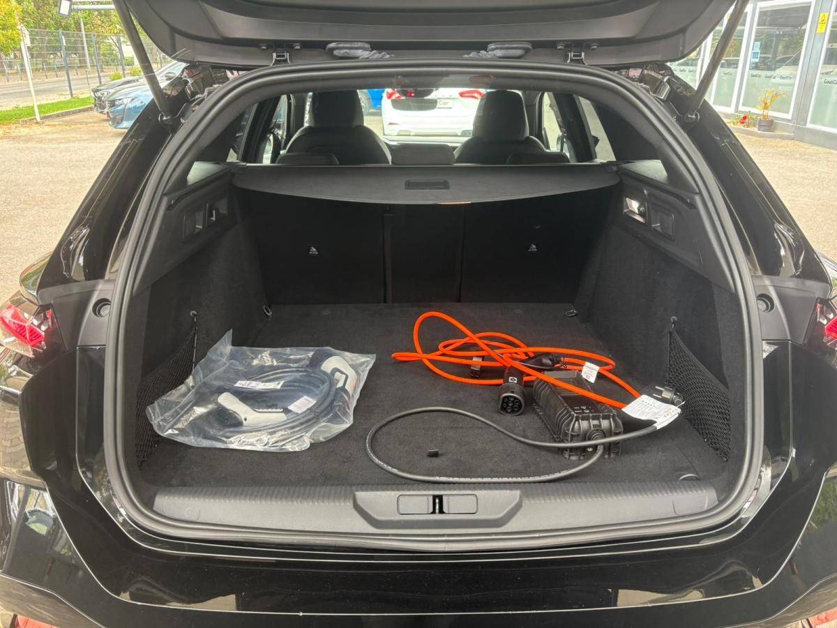 peugeot-308-2022-hibrido-a-gasolina-1598cc