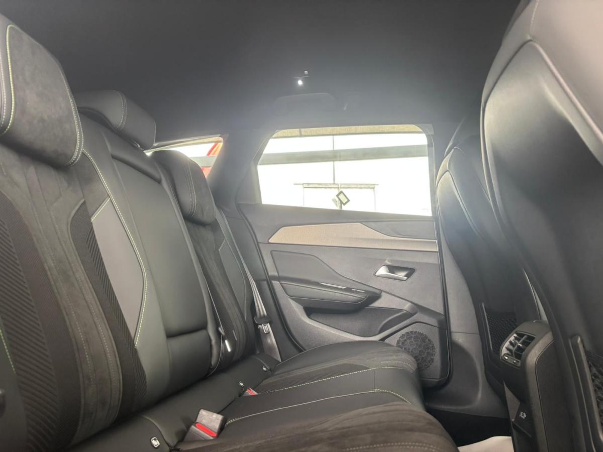 peugeot-308-2022-hibrido-a-gasolina-1598cc