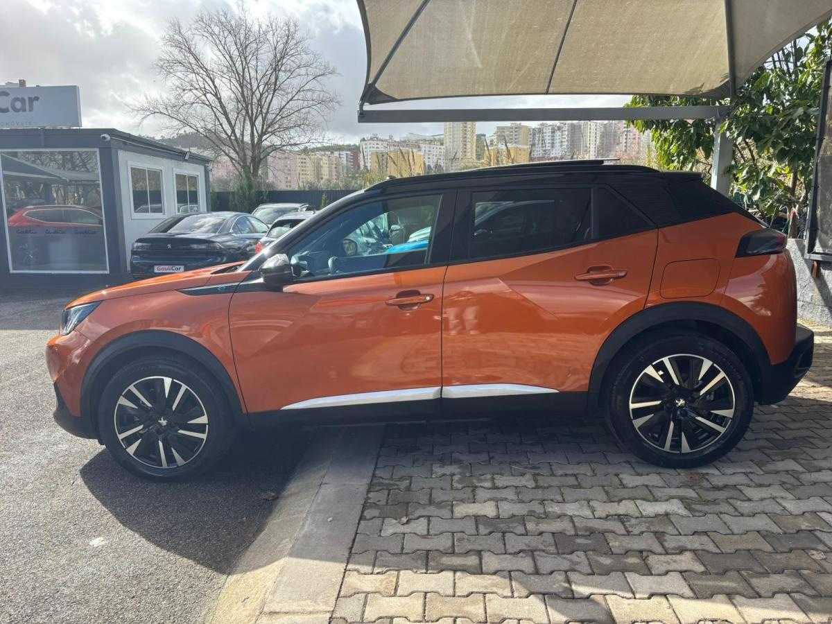 peugeot-2008-2022-eletrico-500cc
