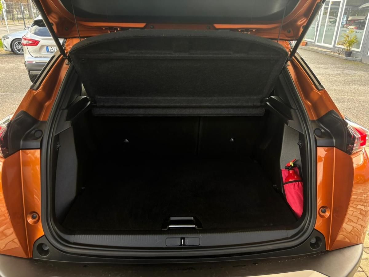 peugeot-2008-2022-eletrico-500cc