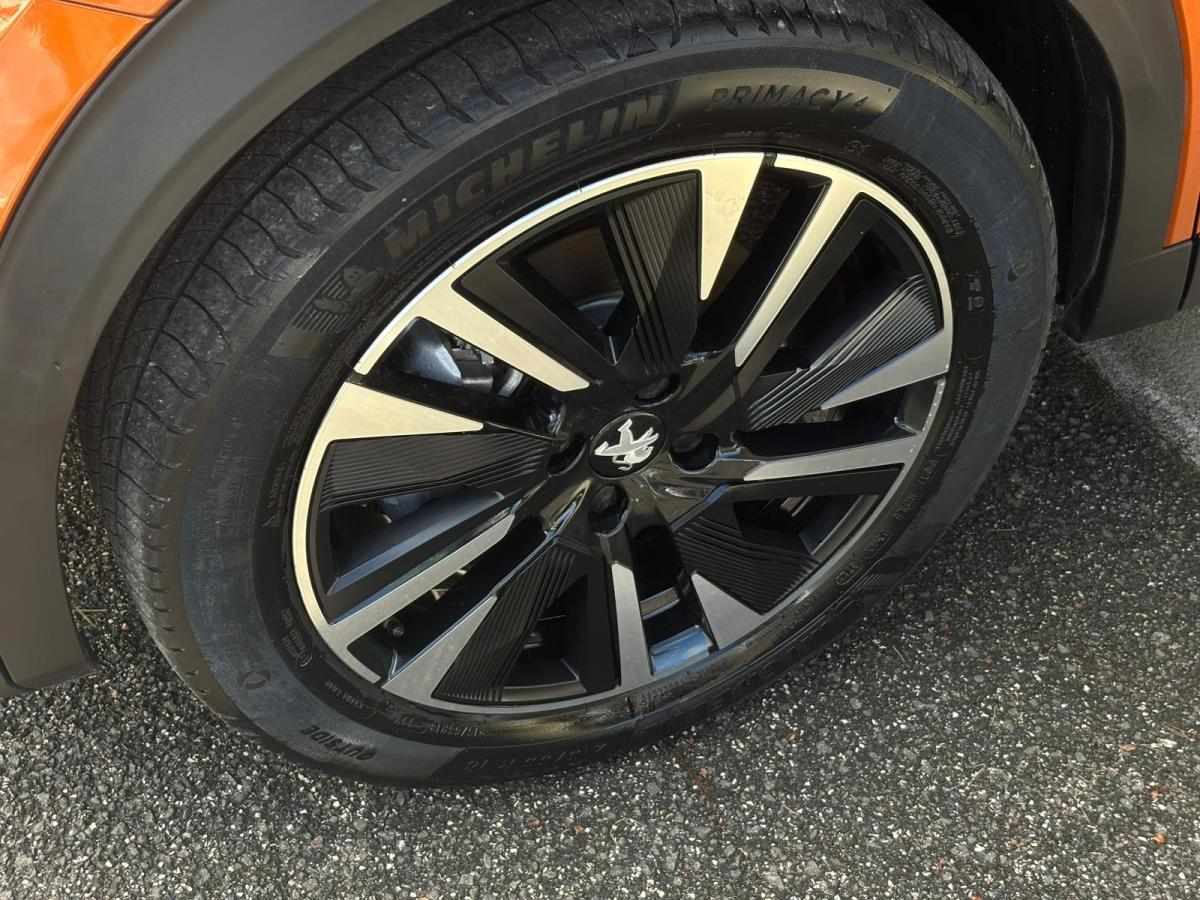 peugeot-2008-2022-eletrico-500cc