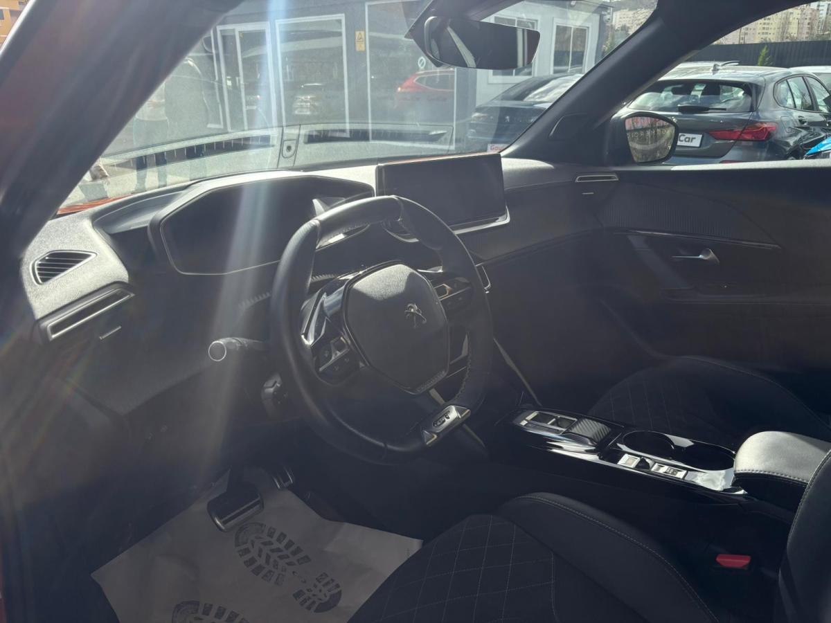 peugeot-2008-2022-eletrico-500cc