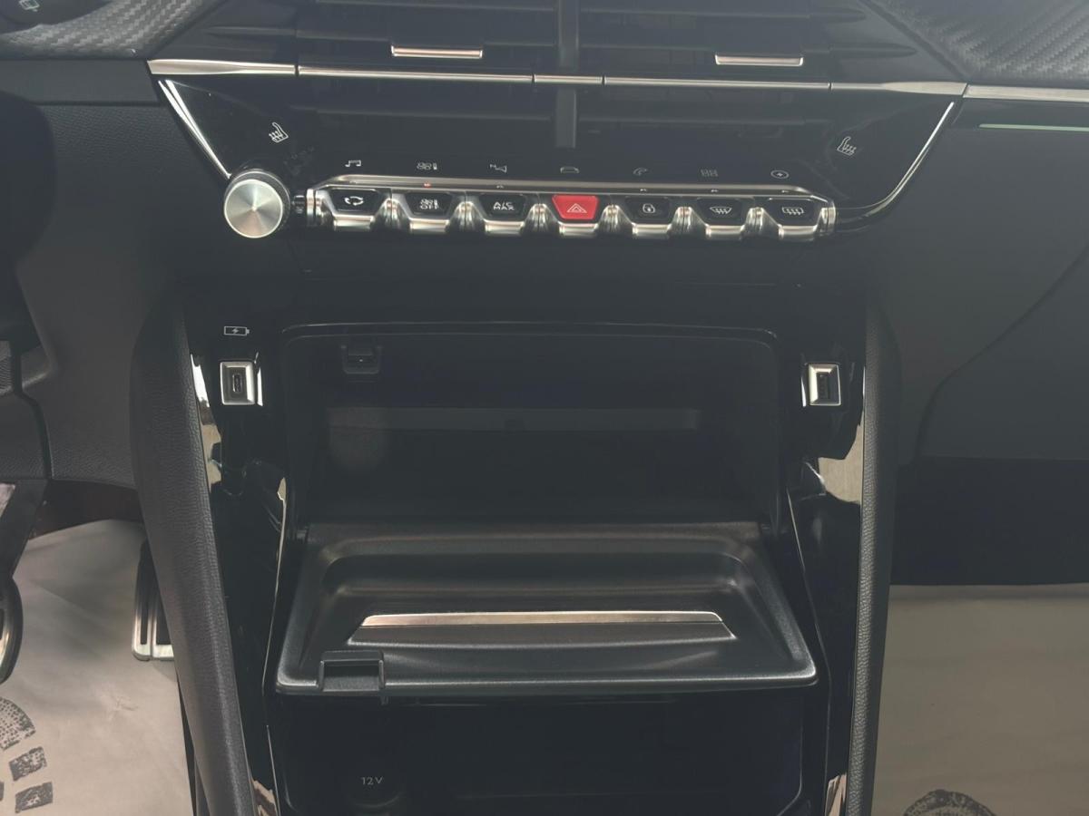 peugeot-2008-2022-eletrico-500cc