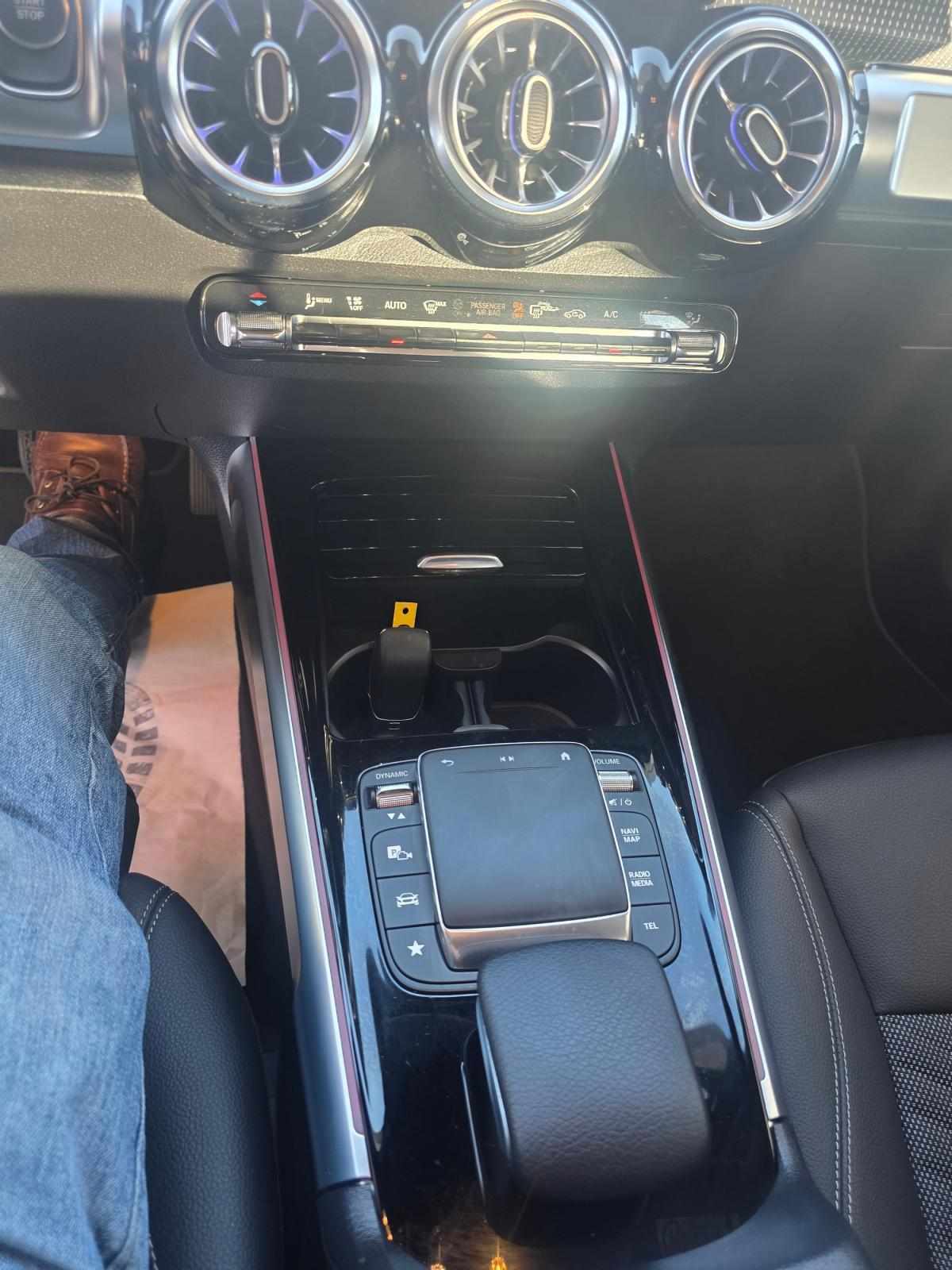 mercedes-benz-eqb-2023-eletrico-0cc