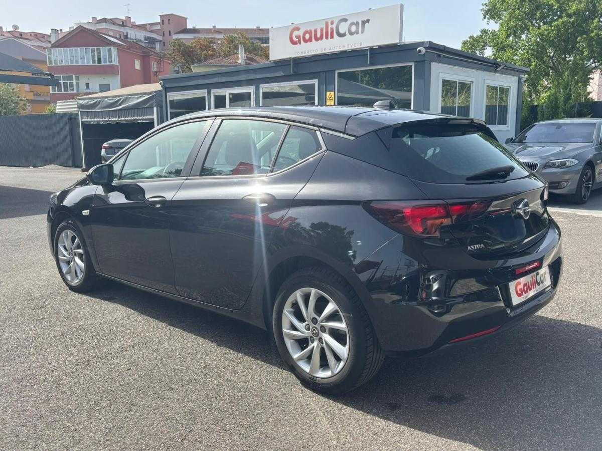 opel-astra-2020-diesel-1496cc