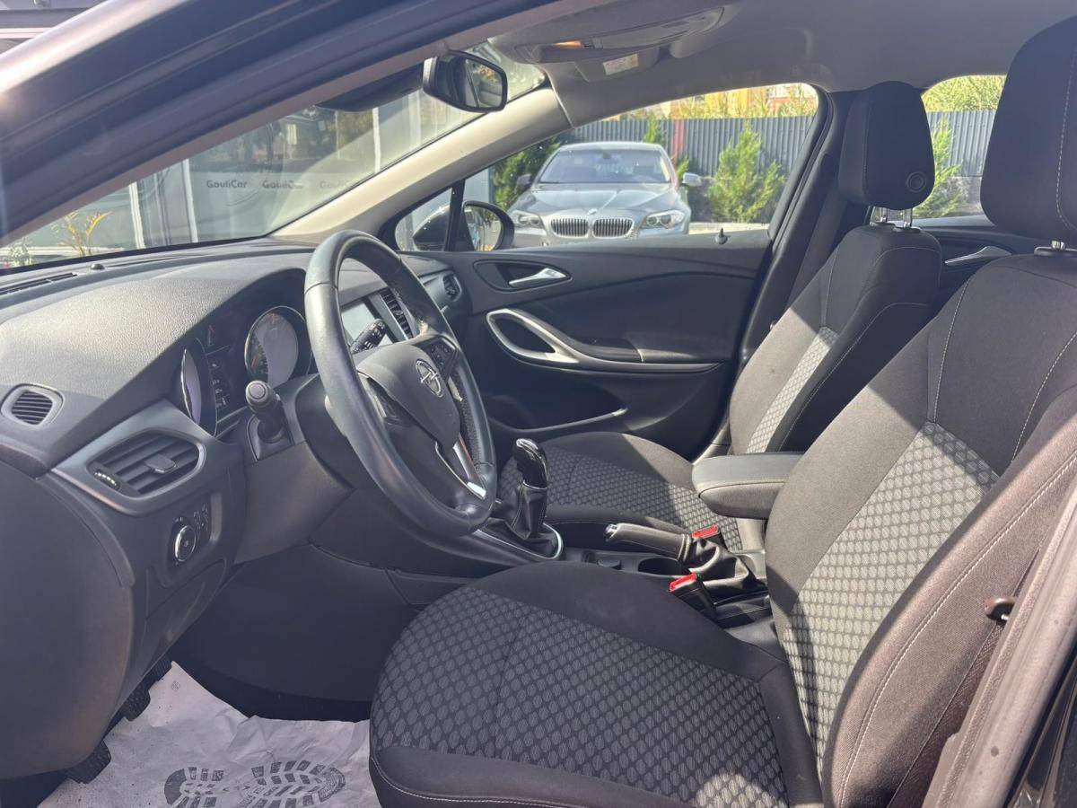 opel-astra-2020-diesel-1496cc
