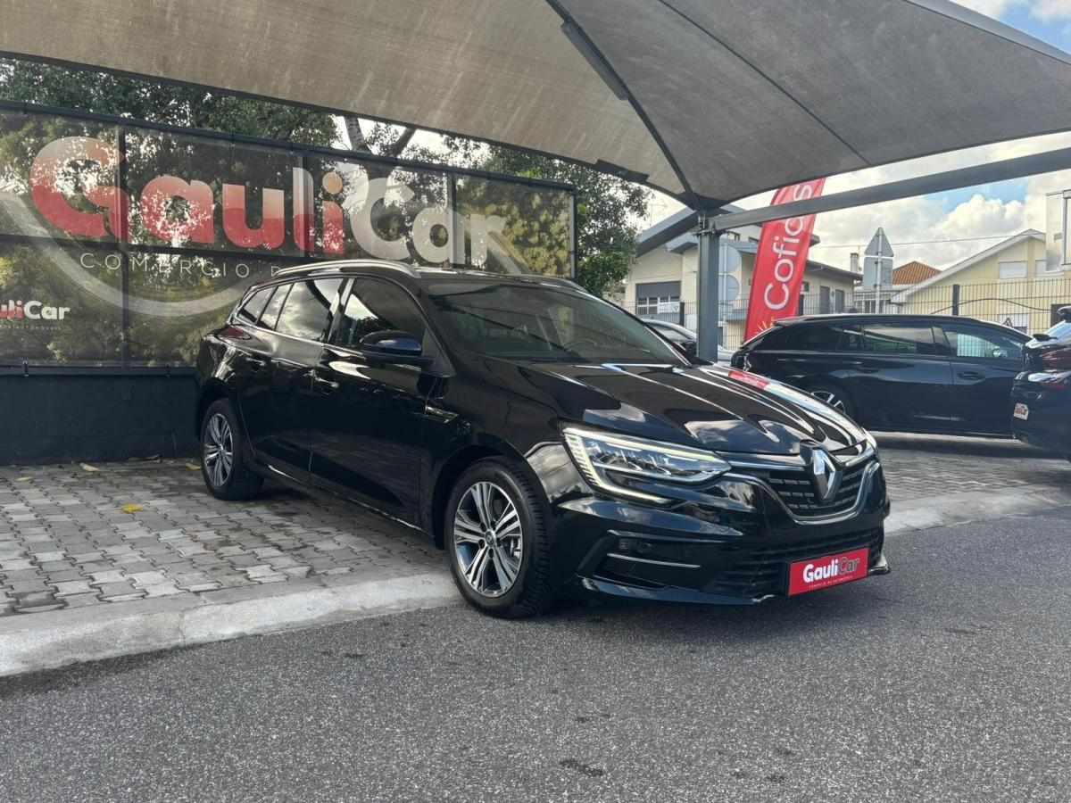 renault-megane-2021-hibrido-a-gasolina-1598cc