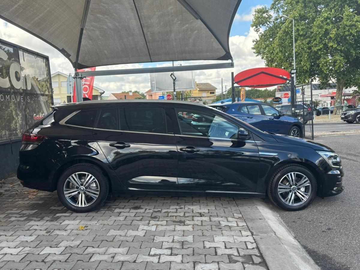 renault-megane-2021-hibrido-a-gasolina-1598cc