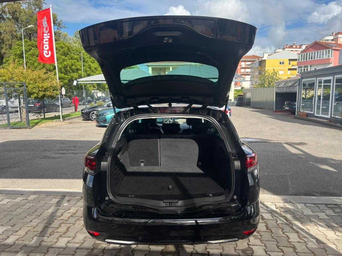 renault-megane-2021-hibrido-a-gasolina-1598cc