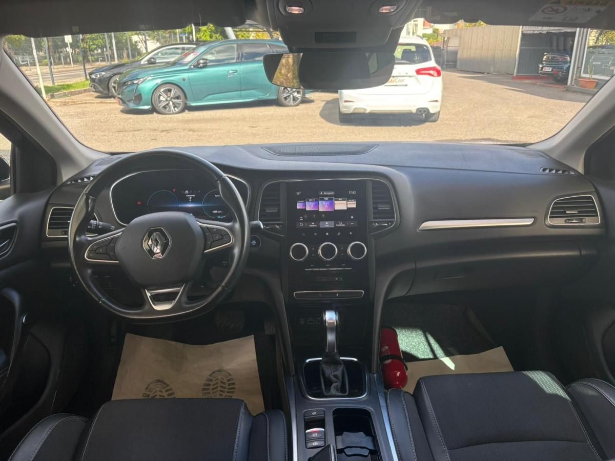 renault-megane-2021-hibrido-a-gasolina-1598cc