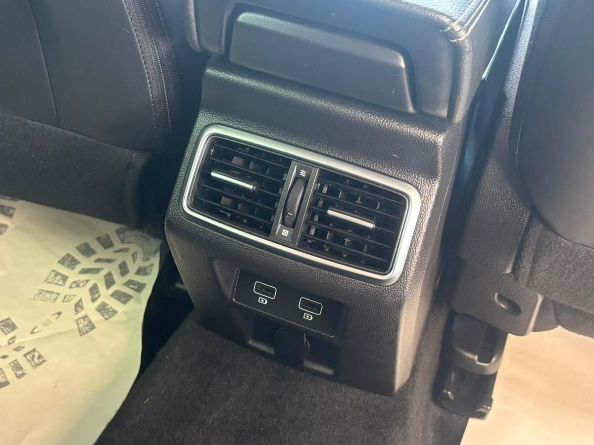 renault-megane-2021-hibrido-a-gasolina-1598cc