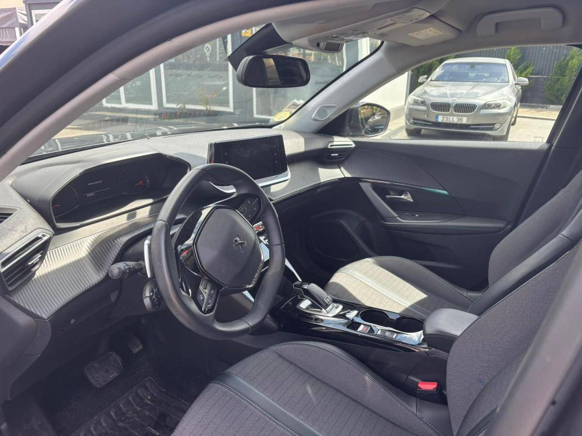 peugeot-2008-2022-diesel-1499cc