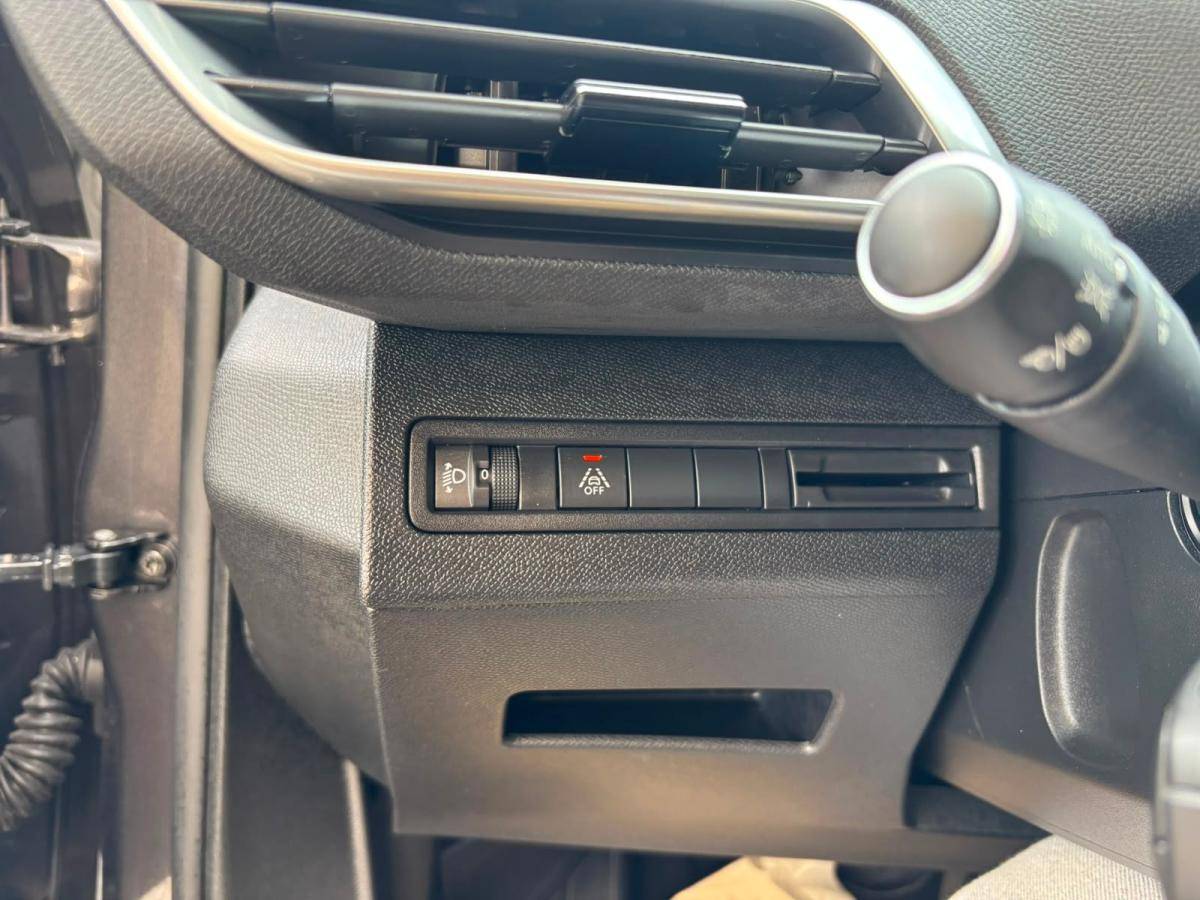 peugeot-3008-2023-diesel-1499cc