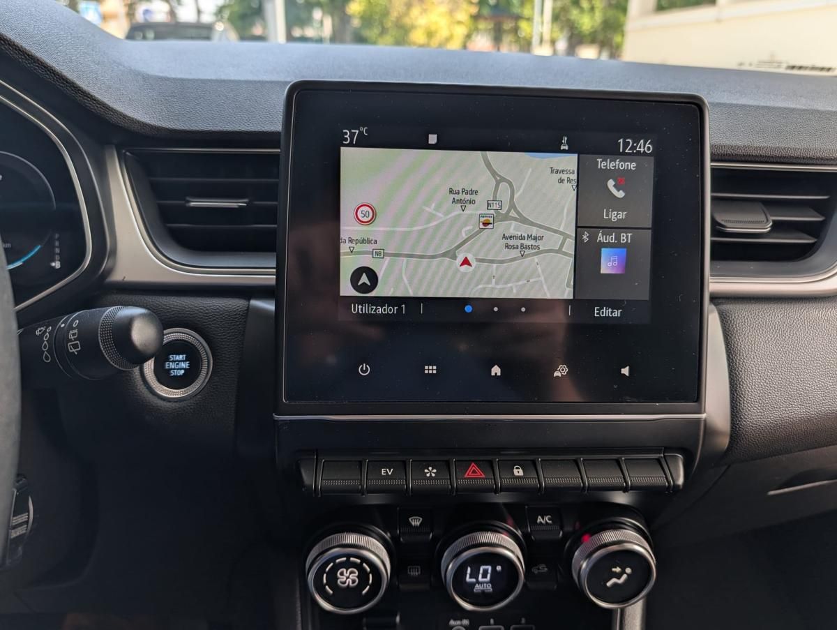 renault-captur-2022-hibrido-a-gasolina-1598cc