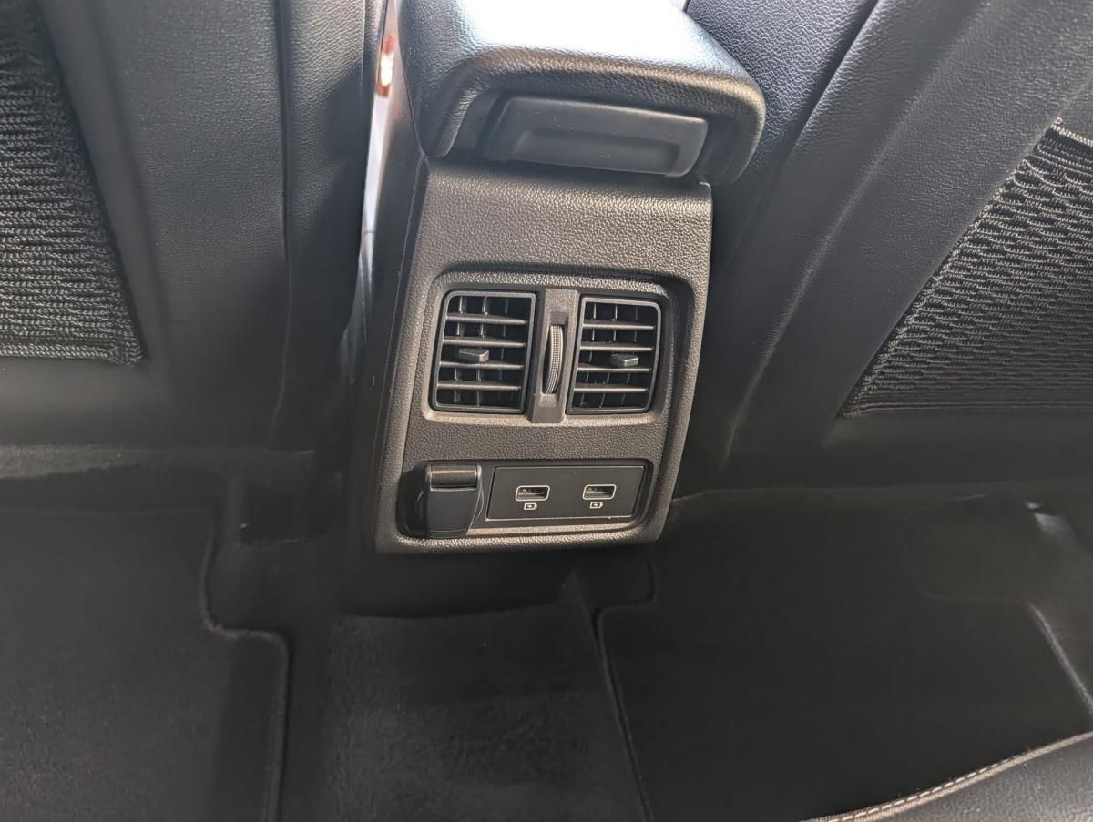 renault-captur-2022-hibrido-a-gasolina-1598cc